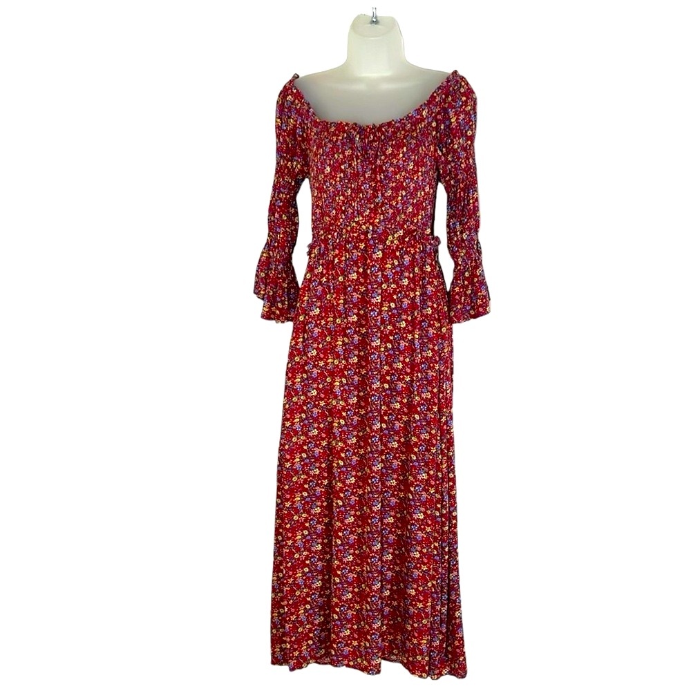 Shop Neighbor- Red Floral Smocked 3/4 Sleeve Maxi Dress. Size M - Picture 3 of 11